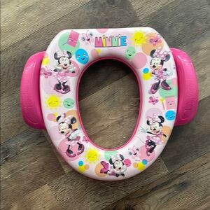 Minnie Mouse Pink Potty Training Seat